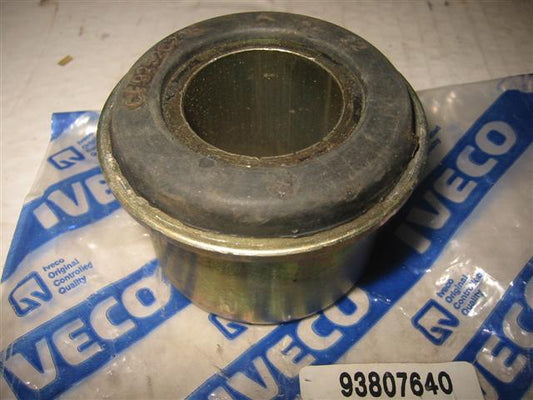 Silentbuchse Vorderachse Lagerung Lenker Vorderachse unten 93807640 IVECO Daily