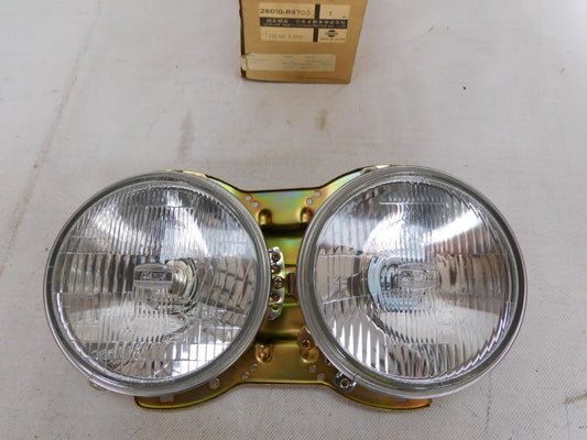 Frontscheinwerfer Scheinwerfer rechts Headlamp 26010R9700 Nissan Datsun Urvan E23 Cabstar F22