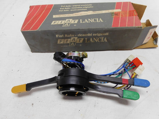 Lenkstockschalter Kombischalter Fiat 4437447 Fiat 127 grün blau gelb