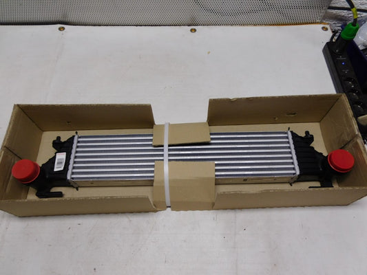 Wärmetauscher Ladeluftkühler 51887954 Fiat 500L Tipo