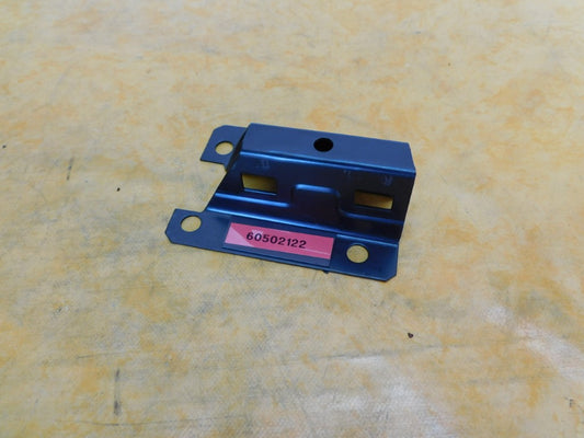 Halter Stoßstange links 60502122 Alfa 33