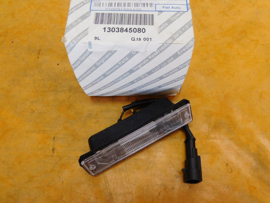 Kennzeichenleuchte Nummernschildbeleuchtung Leuchte 1303845080 Fiat Ducato Peugeot Boxer Citroen Jumper