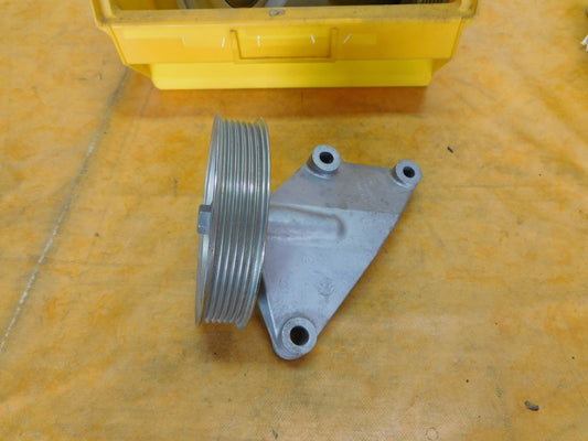 Umlenk Führungsrolle 9654954880 Fiat Scudo Citroen Jumpy Peugeot Expert