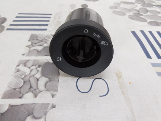 Drehschalter Lichtschalter Schalter 81255056876 MAN TGA TGL TGM TGX TGS