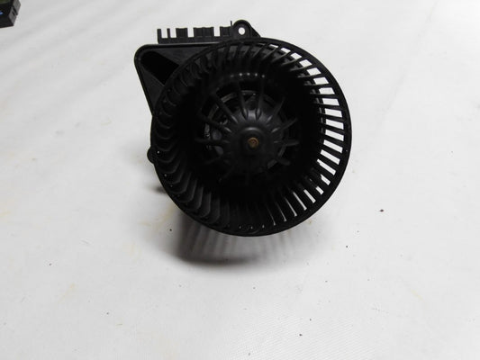 Heizungsgebläse Innenraumgebläse Gebläsemotor 7701205443 Renault Megane