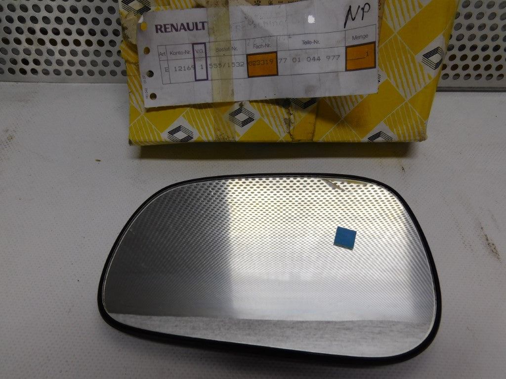 Spiegelglas links 7701044977 Renault Safrane