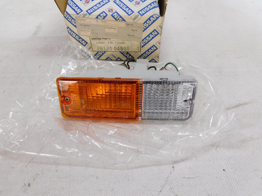 Blinker Standlicht Lamp FR Comb 2612004B00 Nissan Micra K10