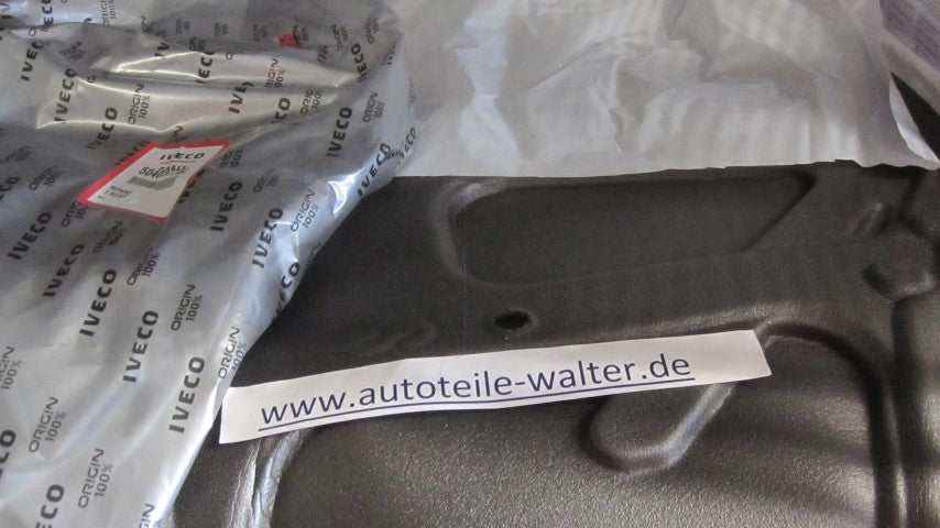 Abdeckung 504037745 Iveco Stralis