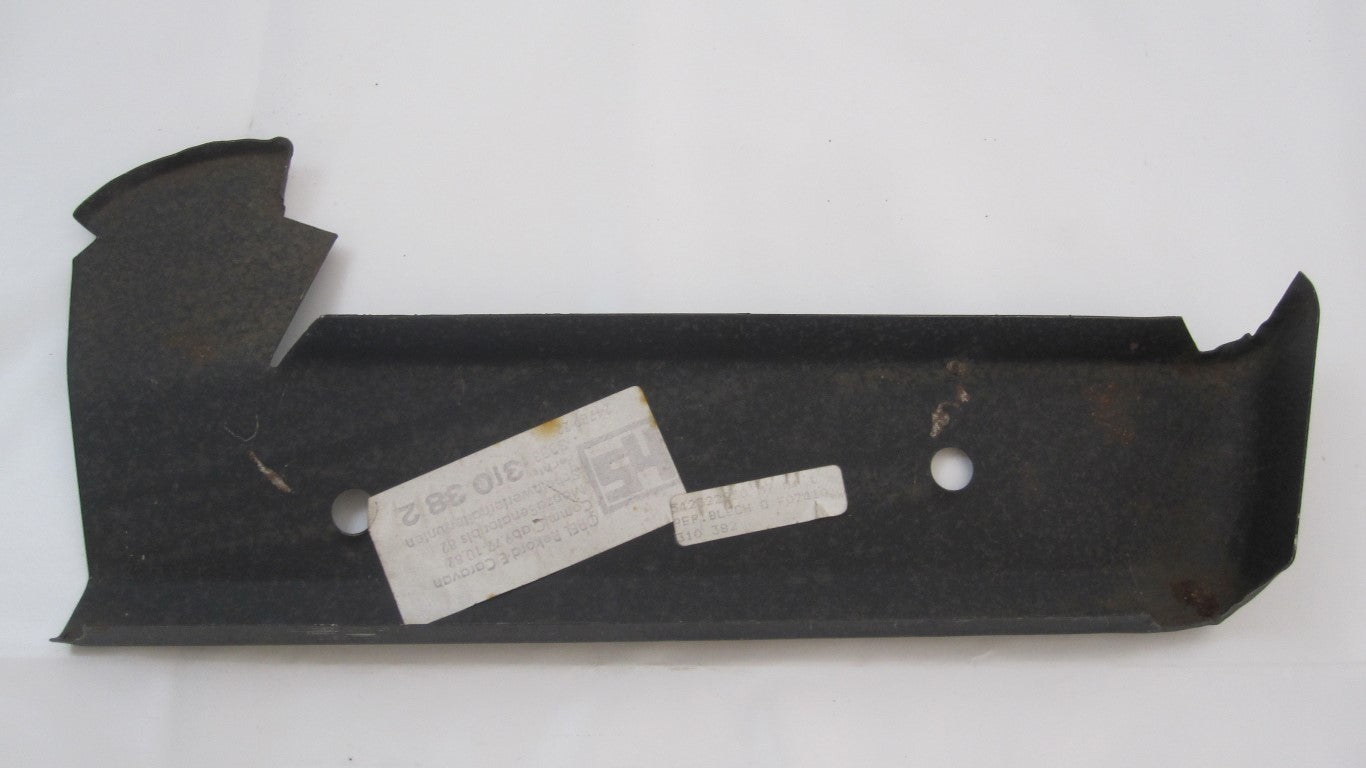 Scheinwerferhalter unten rechts 310382 Opel Rekord E Caravan Commodore C Monza / Senator